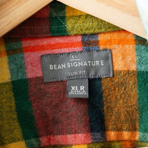 L.L. Bean Slim Fit Chamois Shirt - Picture 3 of 6